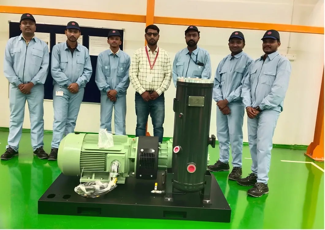 MDRM engineering team on site, photo 2
